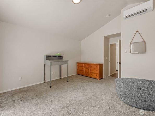 10307 46th Avenue NE, Seattle WA 98125