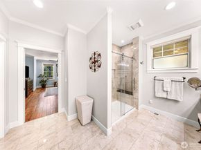 24229 7th Avenue SE, Bothell WA 98021