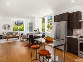 1918 5th Avenue N B, Seattle WA 98109