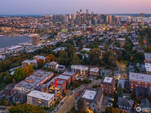 1918 5th Avenue N B, Seattle WA 98109