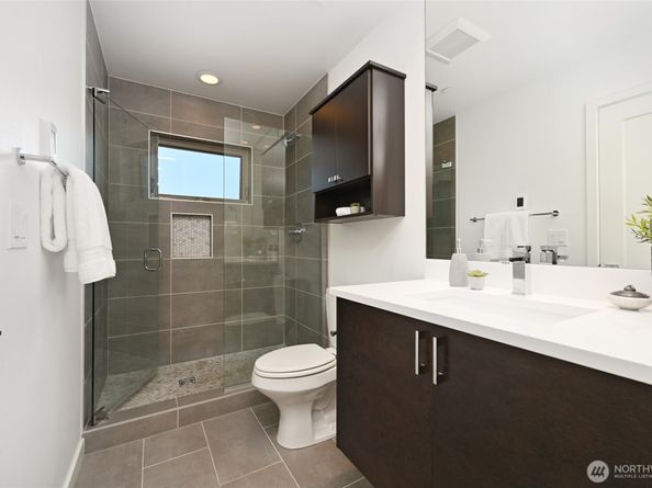 6312 32nd Avenue NW F, Seattle WA 98107