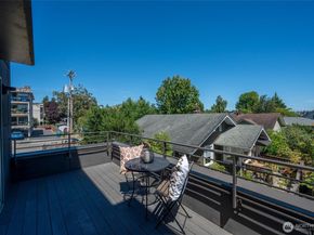 6312 32nd Avenue NW F, Seattle WA 98107
