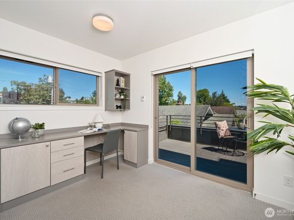 6312 32nd Avenue NW F, Seattle WA 98107