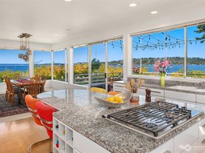 3903 48th Avenue S, Seattle WA 98118