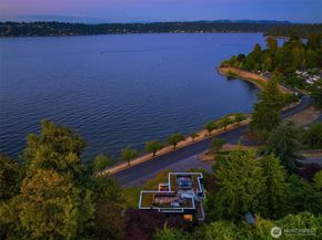 3903 48th Avenue S, Seattle WA 98118