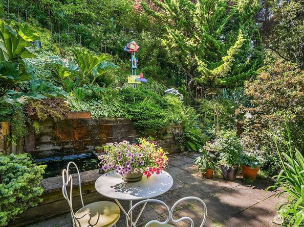 3903 48th Avenue S, Seattle WA 98118