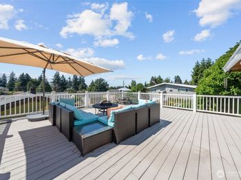 2005 SW 117th Place