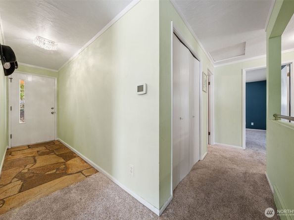 2005 SW 117th Place, Burien WA 98146