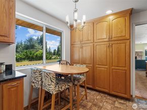 2005 SW 117th Place, Burien WA 98146