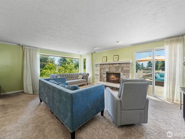2005 SW 117th Place, Burien WA 98146