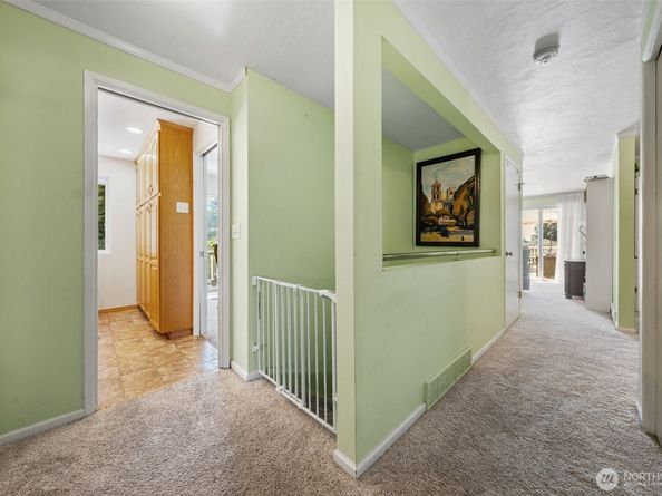 2005 SW 117th Place, Burien WA 98146