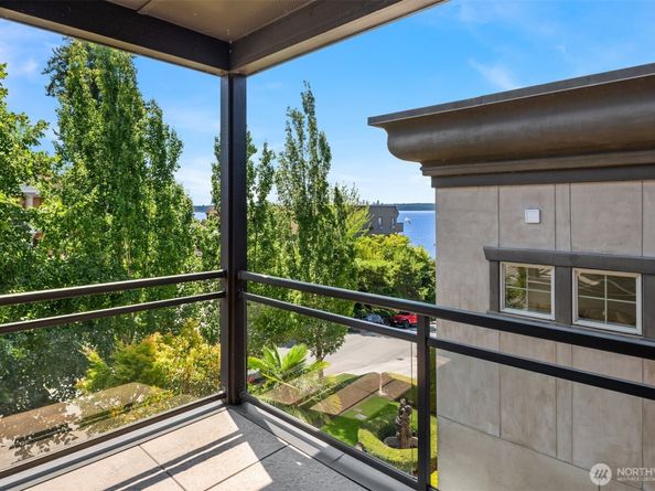 427 2nd Street S A, Kirkland WA 98033