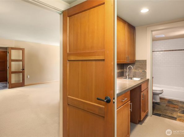 427 2nd Street S A, Kirkland WA 98033