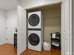 3112 SW Avalon Way 102, Seattle WA 98126