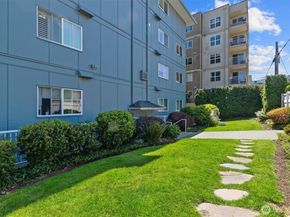 3112 SW Avalon Way 102, Seattle WA 98126
