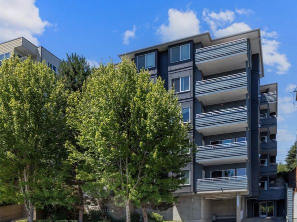 3112 SW Avalon Way 102, Seattle WA 98126