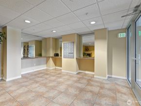 3112 SW Avalon Way 102, Seattle WA 98126