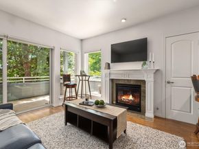 3112 SW Avalon Way 102, Seattle WA 98126