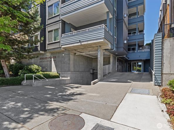 3112 SW Avalon Way 102, Seattle WA 98126