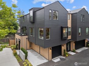 1327 N 185th Street A, Shoreline WA 98133