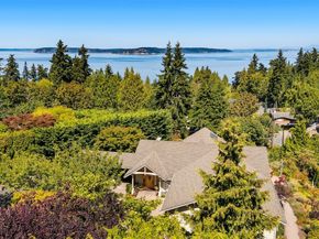 18105 Sunset Way, Edmonds WA 98026