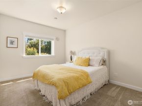 18105 Sunset Way, Edmonds WA 98026
