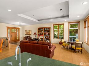 18105 Sunset Way, Edmonds WA 98026
