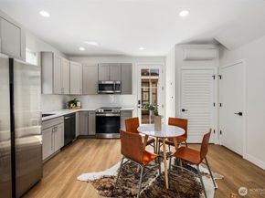 854 A S Donovan Street, Seattle WA 98108