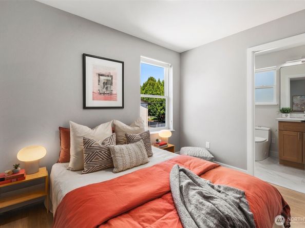 854 A S Donovan Street, Seattle WA 98108