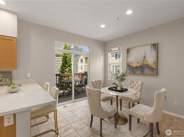 16107 NE 90th Way 3304, Redmond WA 98052