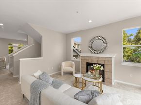 16107 NE 90th Way 3304, Redmond WA 98052