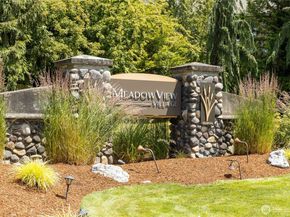 16107 NE 90th Way 3304, Redmond WA 98052