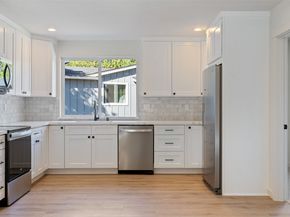 10811 Holly Drive C, Everett WA 98204
