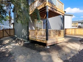 10811 Holly Drive C, Everett WA 98204
