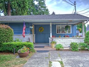 6204 204th Street SW, Lynnwood WA 98036