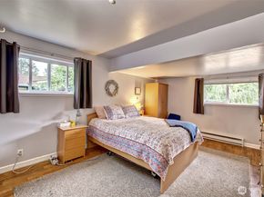 6204 204th Street SW, Lynnwood WA 98036