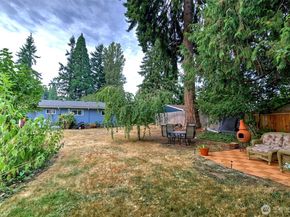6204 204th Street SW, Lynnwood WA 98036
