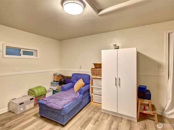 6204 204th Street SW, Lynnwood WA 98036