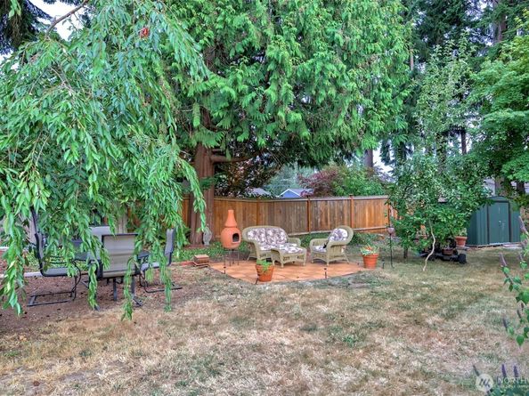 6204 204th Street SW, Lynnwood WA 98036