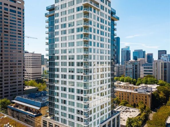 1321 Seneca Street 703, Seattle WA 98101