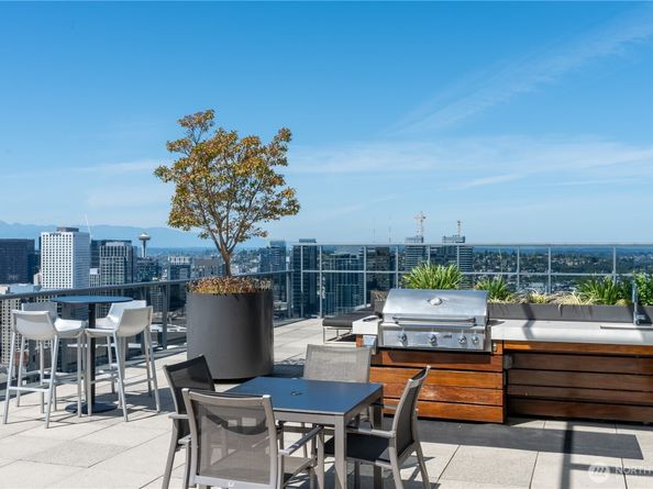 1321 Seneca Street 703, Seattle WA 98101
