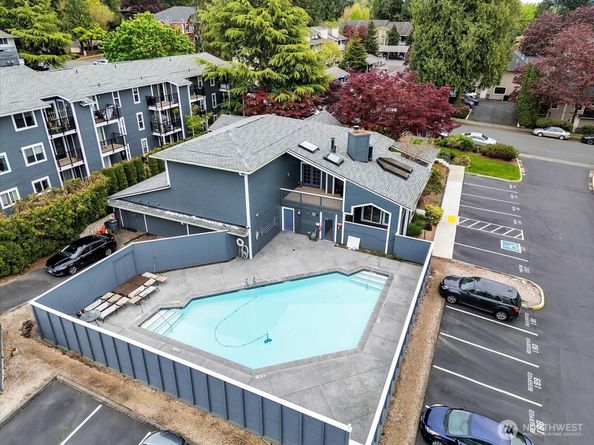 14002 NE 181st Place A204, Woodinville WA 98072