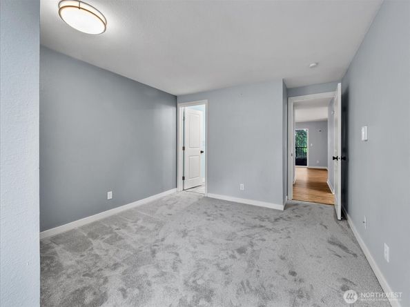 14002 NE 181st Place A204, Woodinville WA 98072