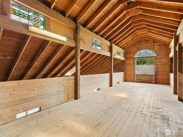 4141 244th Avenue NE, Redmond WA 98053
