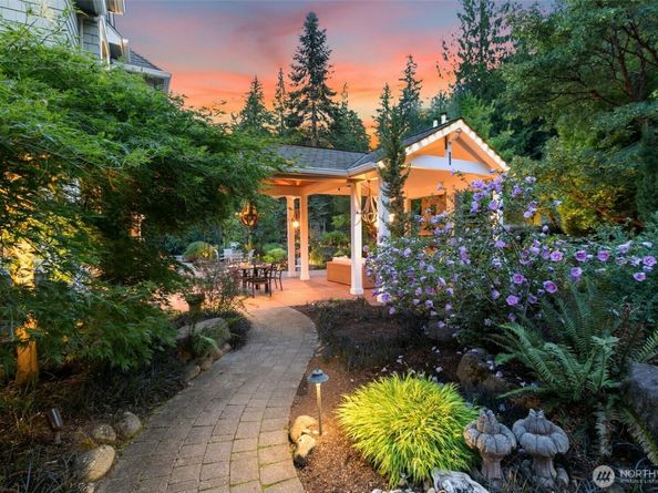 4141 244th Avenue NE, Redmond WA 98053