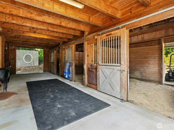4141 244th Avenue NE, Redmond WA 98053