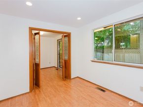 1504 NW Lakehill Circle, Silverdale WA 98383