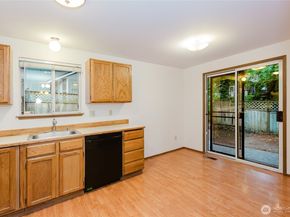 1504 NW Lakehill Circle, Silverdale WA 98383