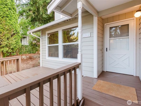 1504 NW Lakehill Circle, Silverdale WA 98383