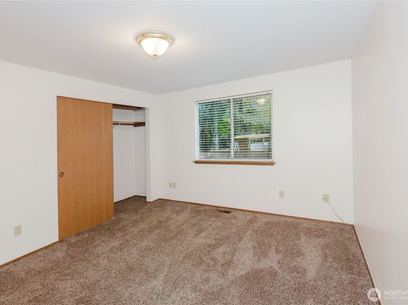 1504 NW Lakehill Circle, Silverdale WA 98383